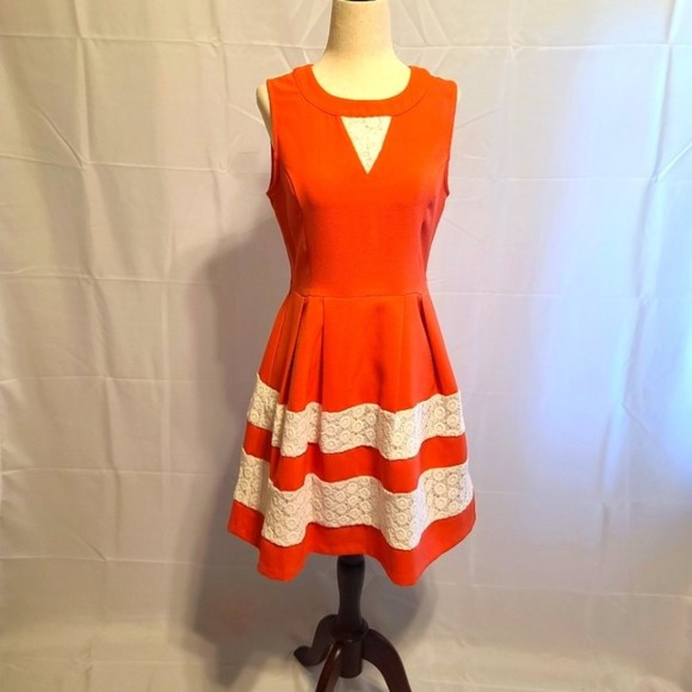 Esley peach and white dress size small